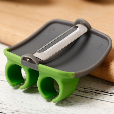 Stainless Steel Vegetable Peeler – Non-Slip Rubber Grip, Ergonomic & Heat-Resistant, Ideal for Carrots, Pumpkin & Kitchen Use