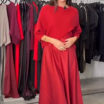 Elegant Simple Solid-color Dress With A Round Neck And Three-quarter-length Sleeves