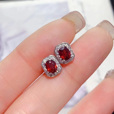 Jewelry Earrings for Women Wholesale Luxury S925 Pure Silver Garnet Earrings Jewelry